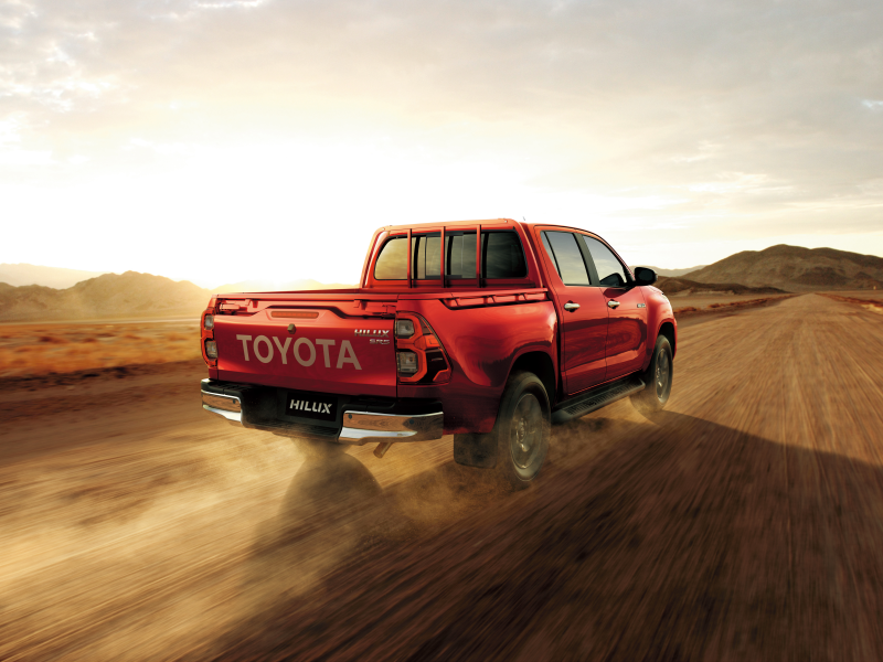 TOYOTA - Hilux